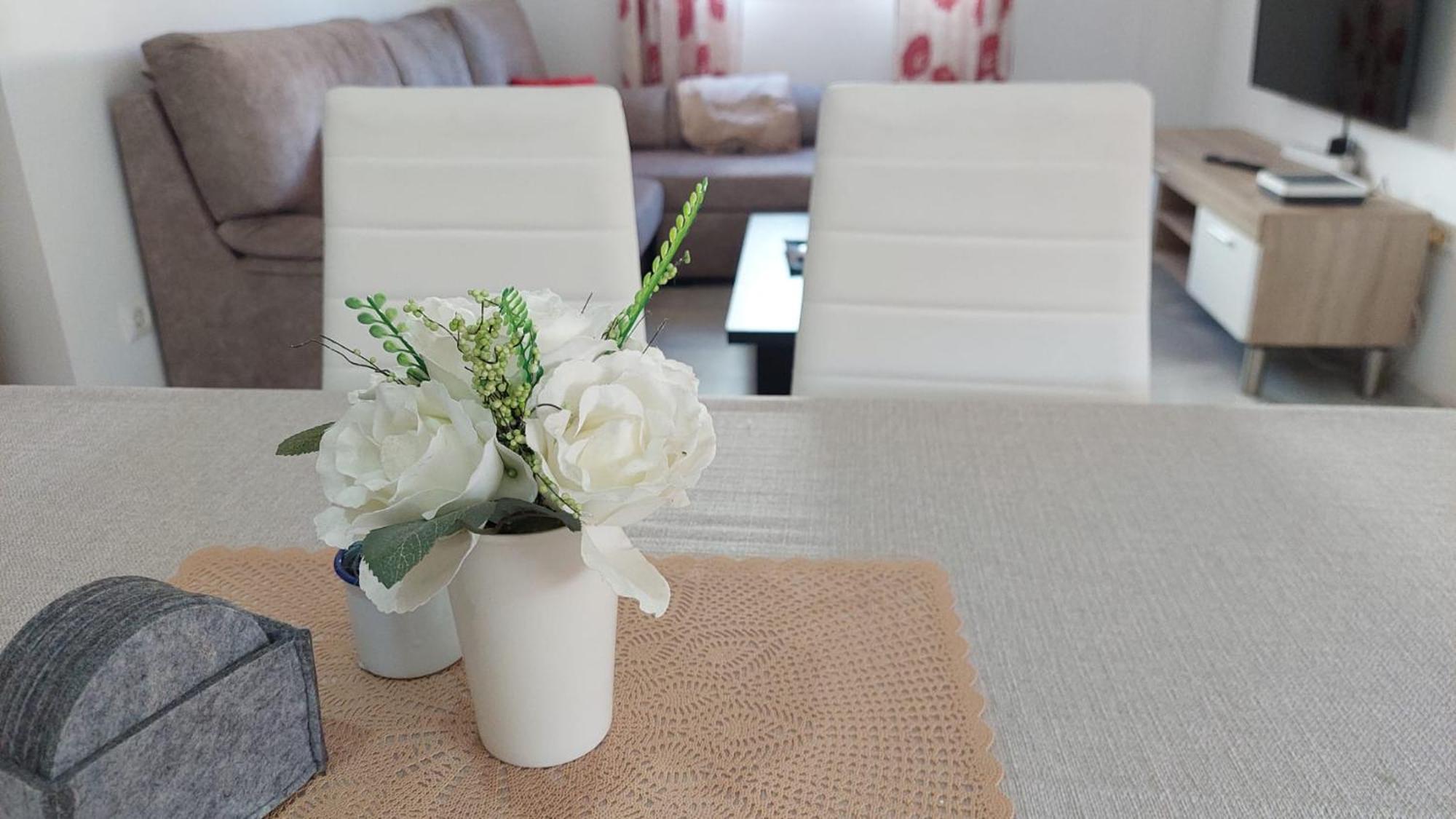 Apartamento Sevilla Autentica Dos Hermanas Eksteriør billede